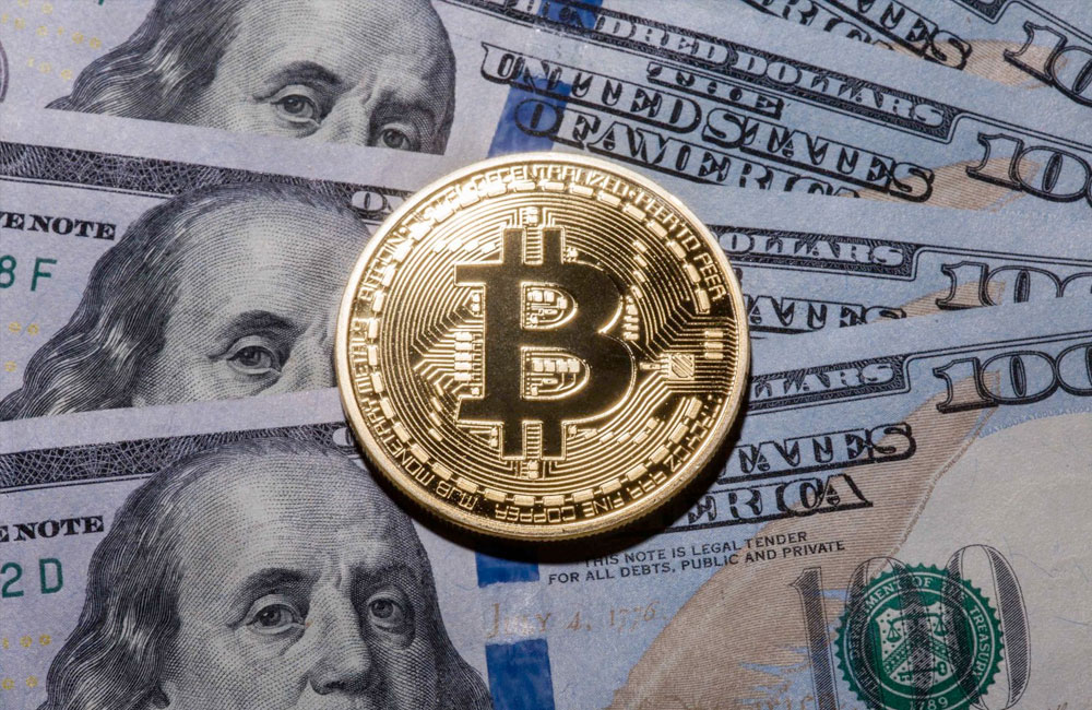 O preço atual de um Bitcoin é US$ 27.700, com um volume de negociação de US$ 13,8 bilhões nas últimas 24 horas.