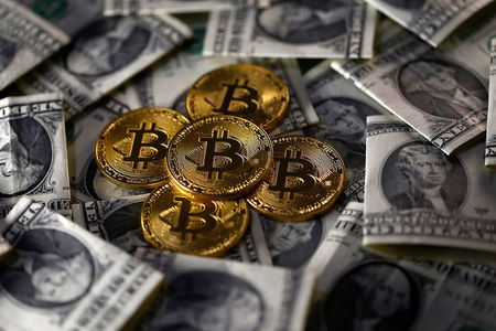 Taxa de hash do Bitcoin atinge novo recorde, indicando segurança e possível alta de preço