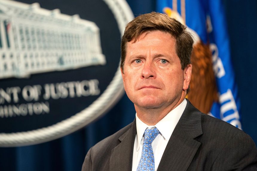 Jay Clayton propõe abordagem distinta na regulamentação de criptomoedas